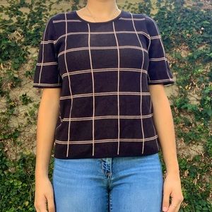 Cute square pattern short sleeve!PERFECT CONDITION